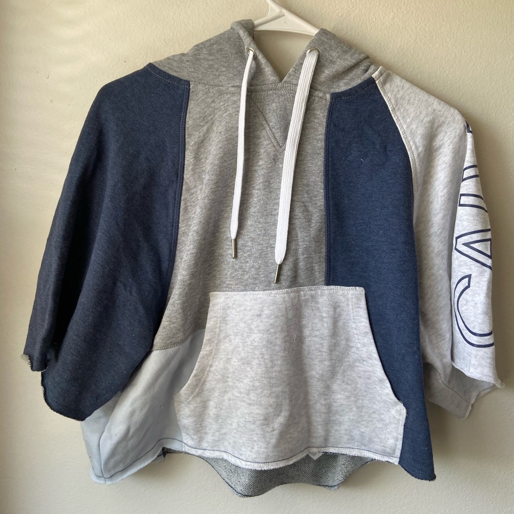 CALVIN KLEIN cropped hoodie